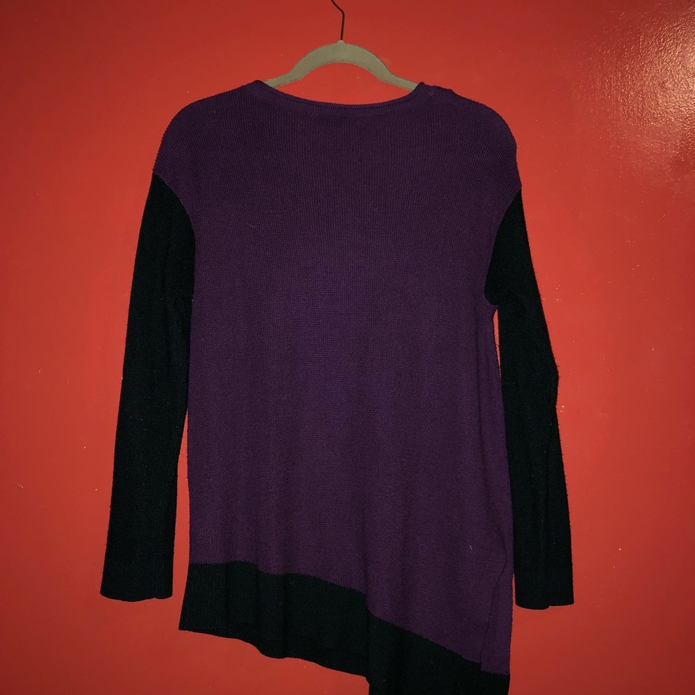 Sweater - Picture 3 of 3